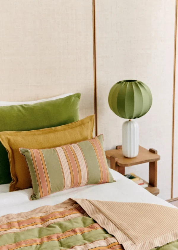 Sezane Velours-Kissen Édition -  Großes Modell< Textilien